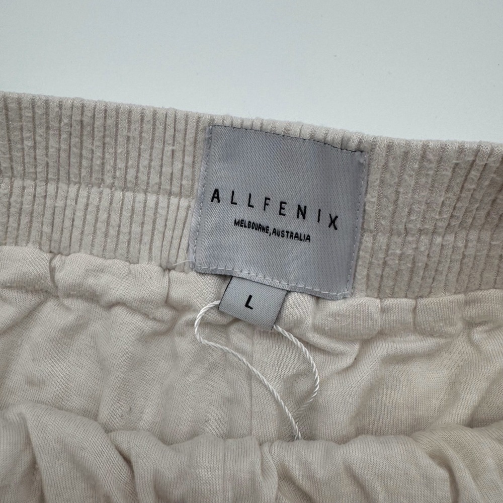 Allfenix Ribbed Knit Lounge Shorts Oatmeal Cream Beige Elastic Waist Pockets L - Picture 4 of 7